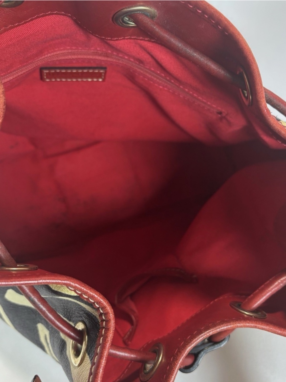 Dooney And Bourke Red Plaid Canvas Signature Large Tote/Red Leather Zip Wallet - Picture 10 of 16